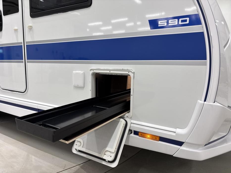 POLAR 590 Hintaa alennettu 1920€ 2026