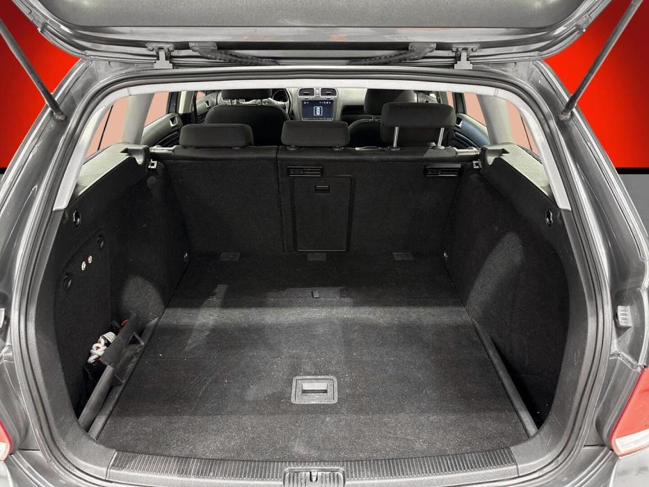 VOLKSWAGEN Golf 2010
