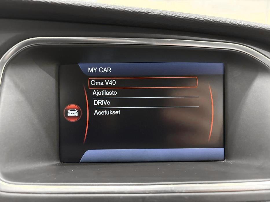 VOLVO V40 2013