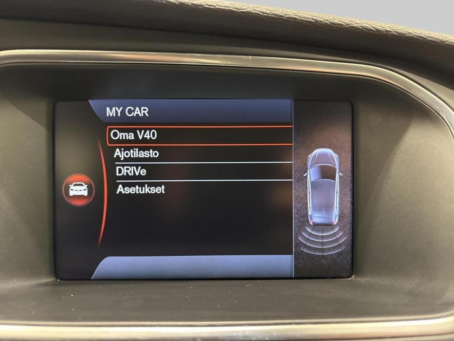 VOLVO V40 2013