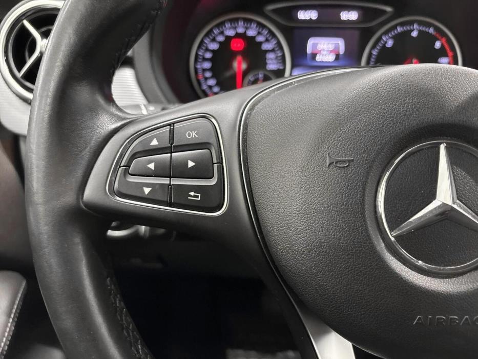 MERCEDES-BENZ B 2015