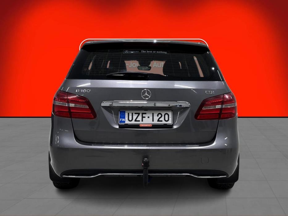 MERCEDES-BENZ B 2015