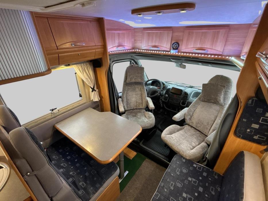 ADRIA CORAL 650 SP 2005