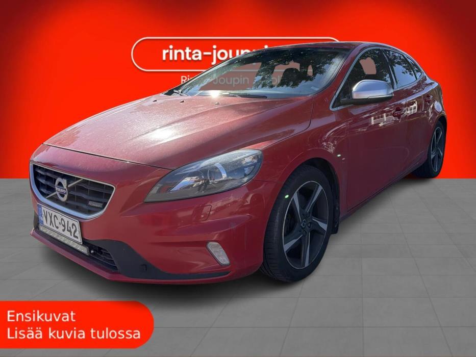 VOLVO V40 2014
