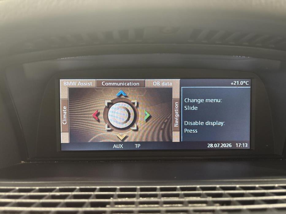 BMW 740 2006