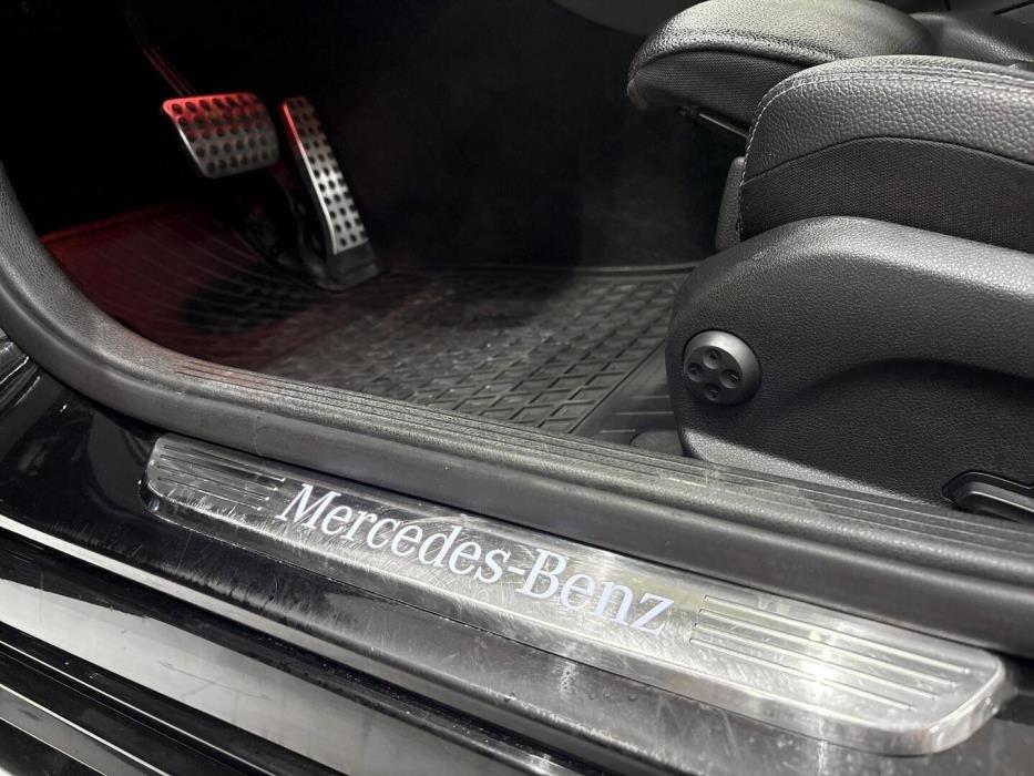 MERCEDES-BENZ C 2016