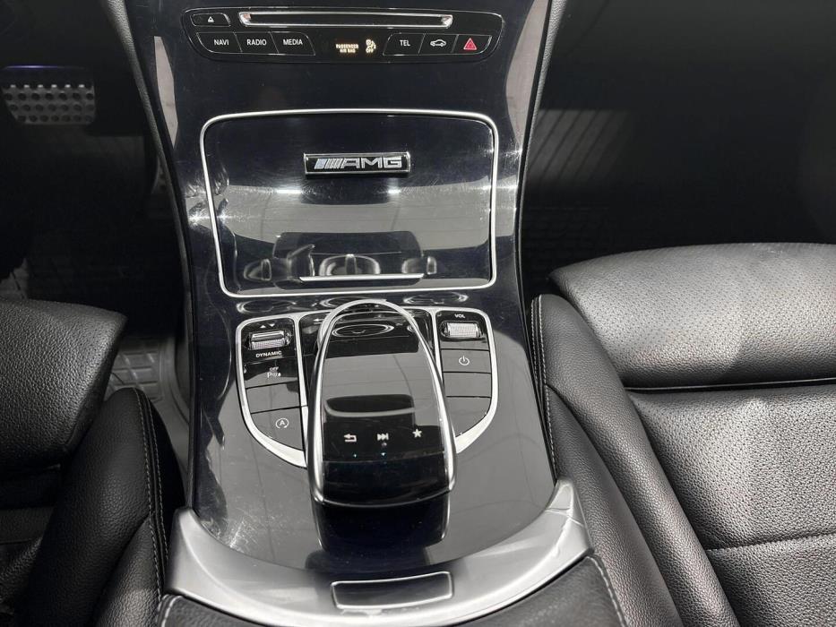 MERCEDES-BENZ C 2016