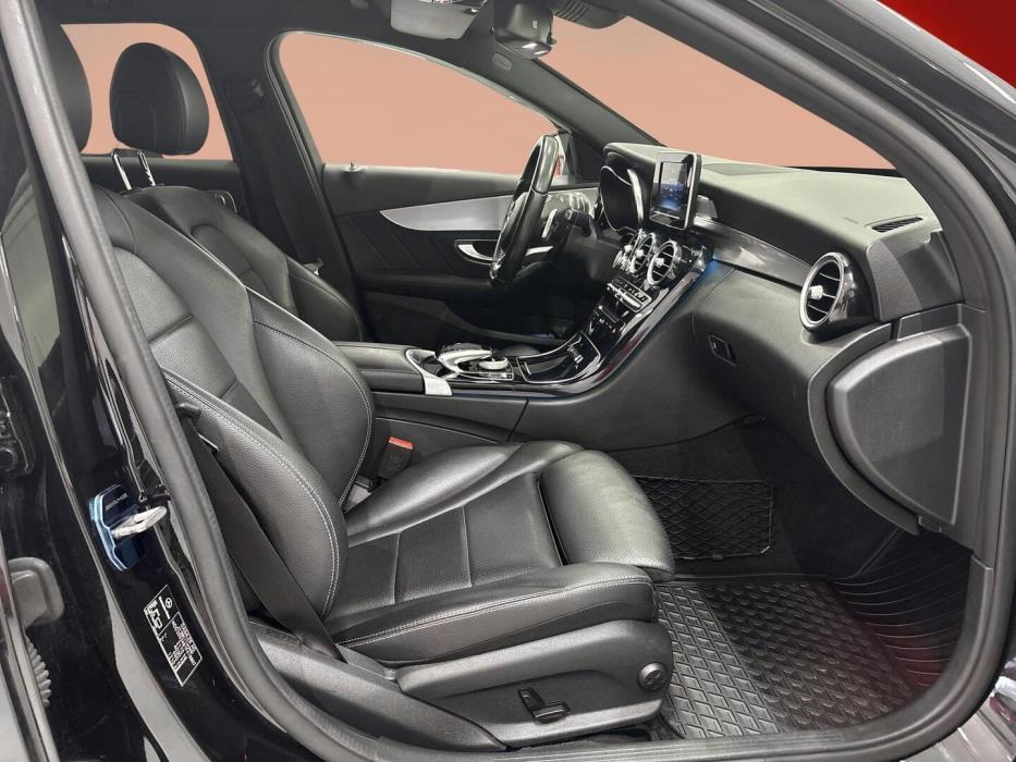 MERCEDES-BENZ C 2016
