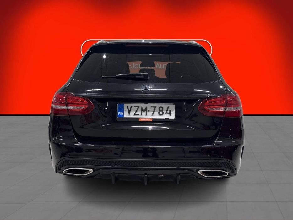 MERCEDES-BENZ C 2016