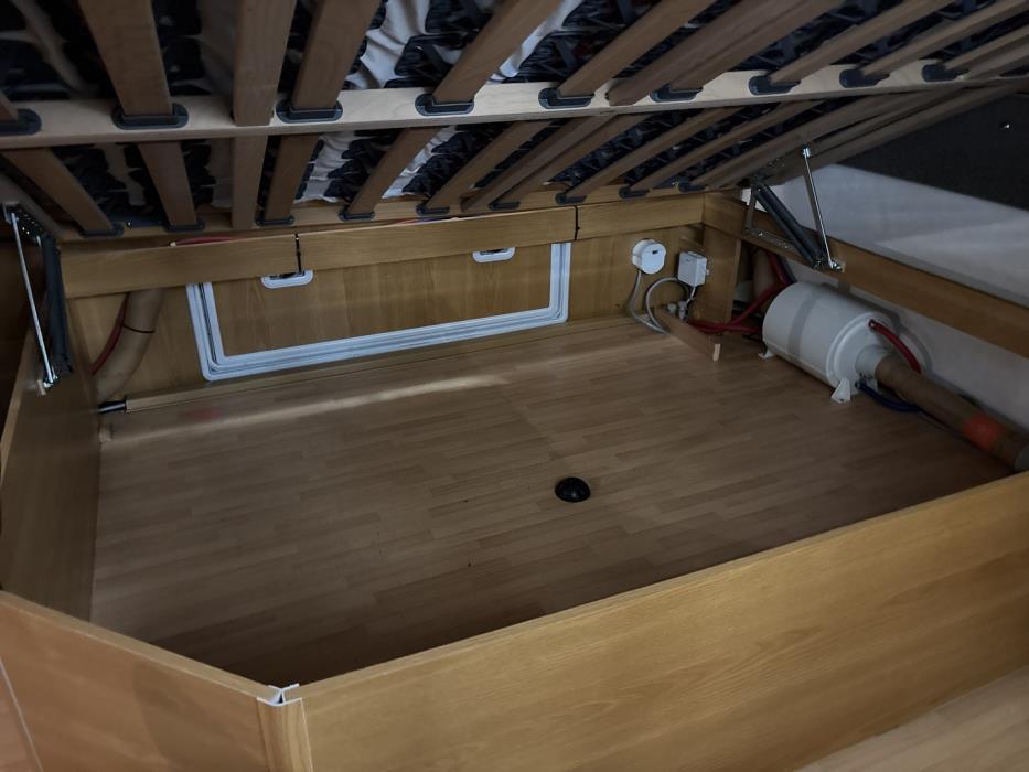 TABBERT Vivaldi 2006