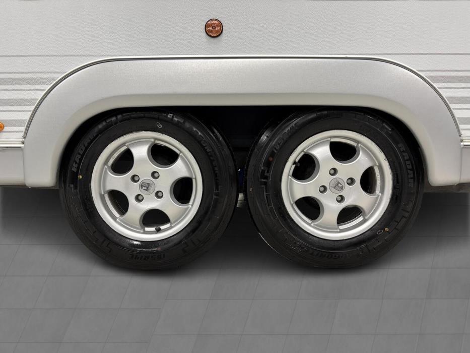 TABBERT Vivaldi 2006