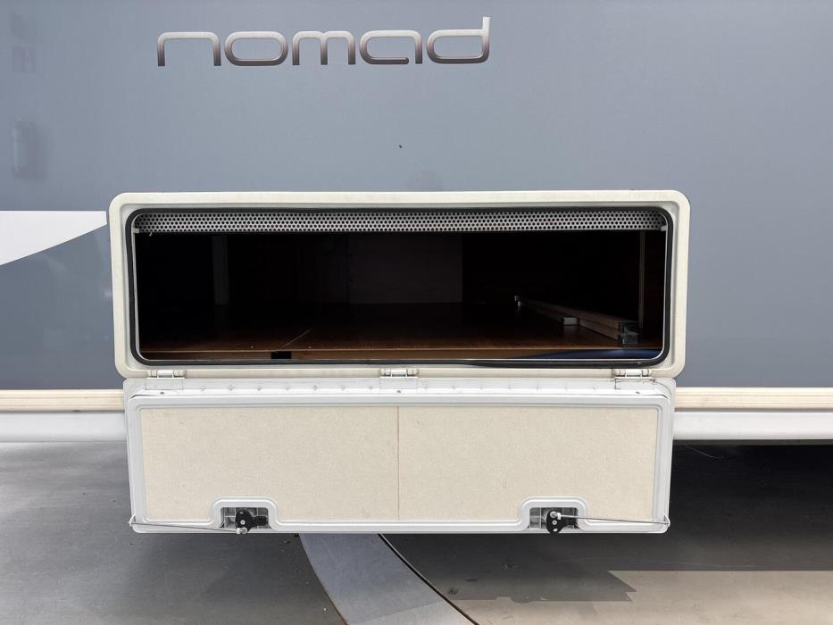 DETHLEFFS NOMAD 2011