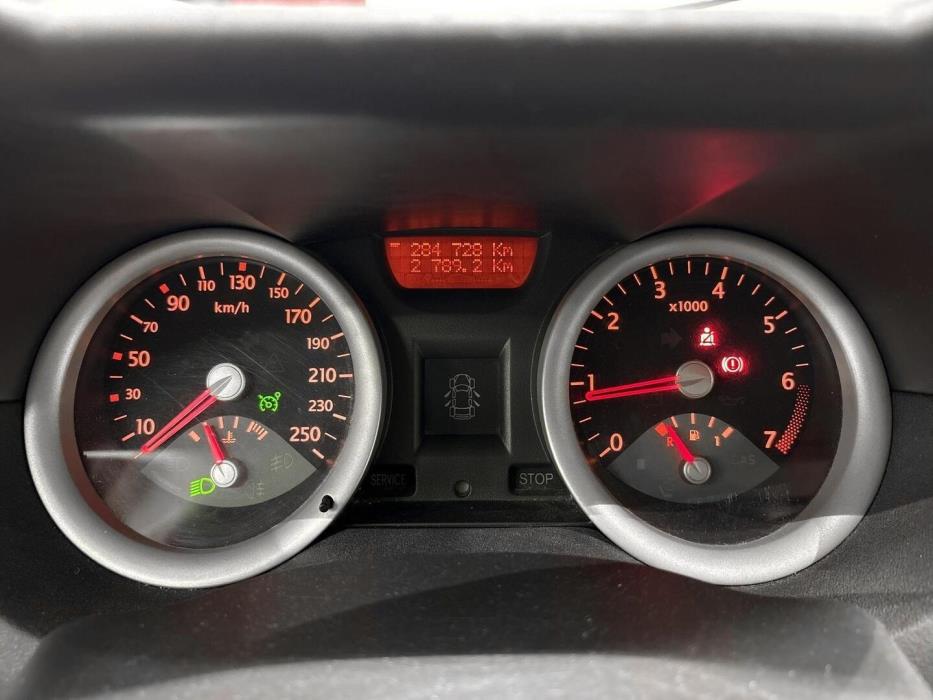 RENAULT Megane 2004