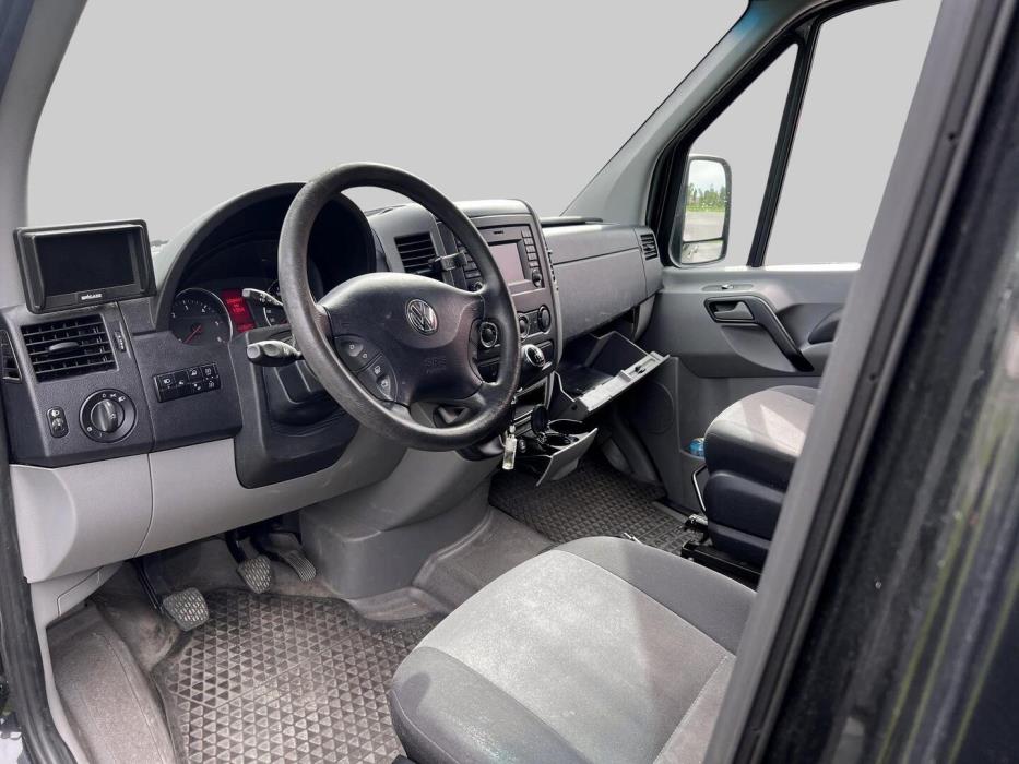VOLKSWAGEN Crafter 2016
