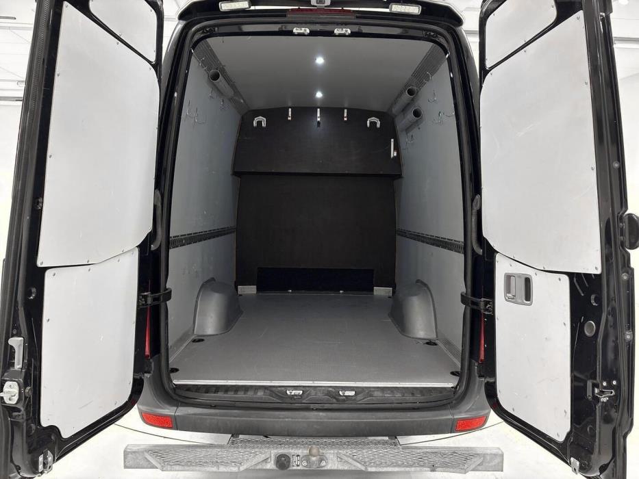 VOLKSWAGEN Crafter 2016
