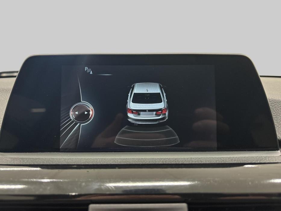 BMW 320 2017