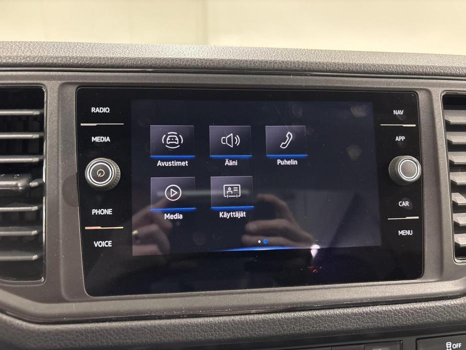 VOLKSWAGEN GRAND CALIFORNIA 680 2020