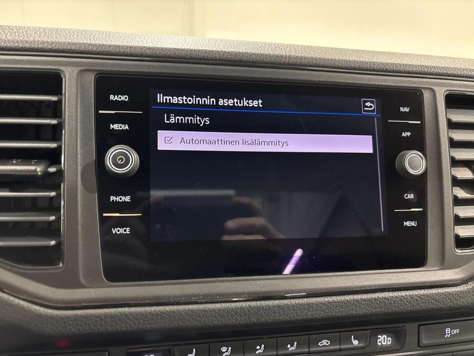 VOLKSWAGEN GRAND CALIFORNIA 680 2020