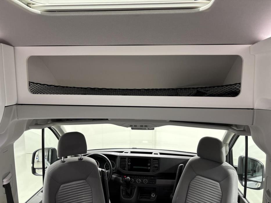 VOLKSWAGEN GRAND CALIFORNIA 680 2020