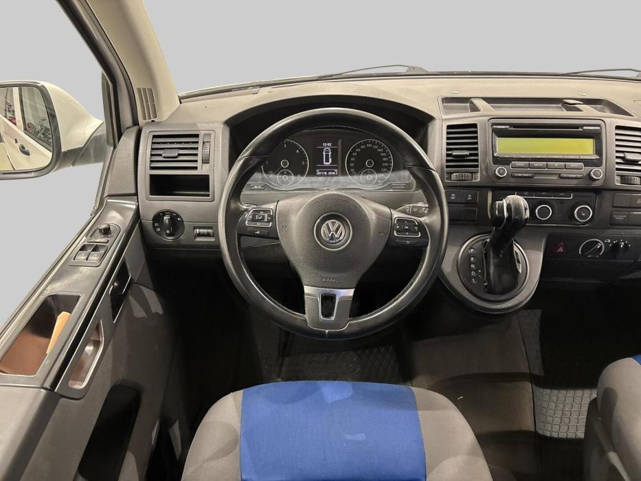 VOLKSWAGEN Transporter 2013