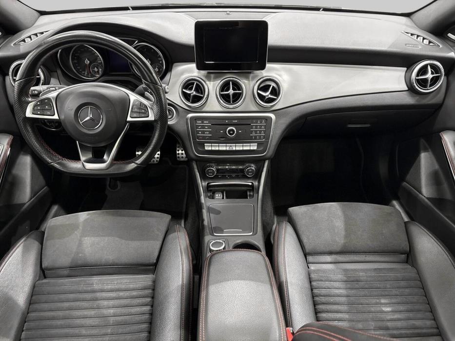 MERCEDES-BENZ CLA 2017