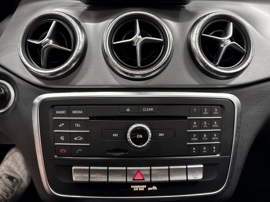 MERCEDES-BENZ CLA 2017
