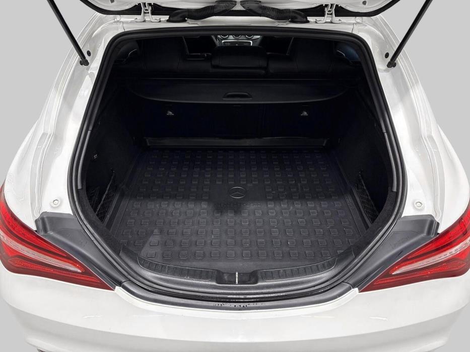 MERCEDES-BENZ CLA 2017