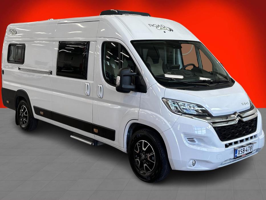 ROADCAR VAN R 640 2023