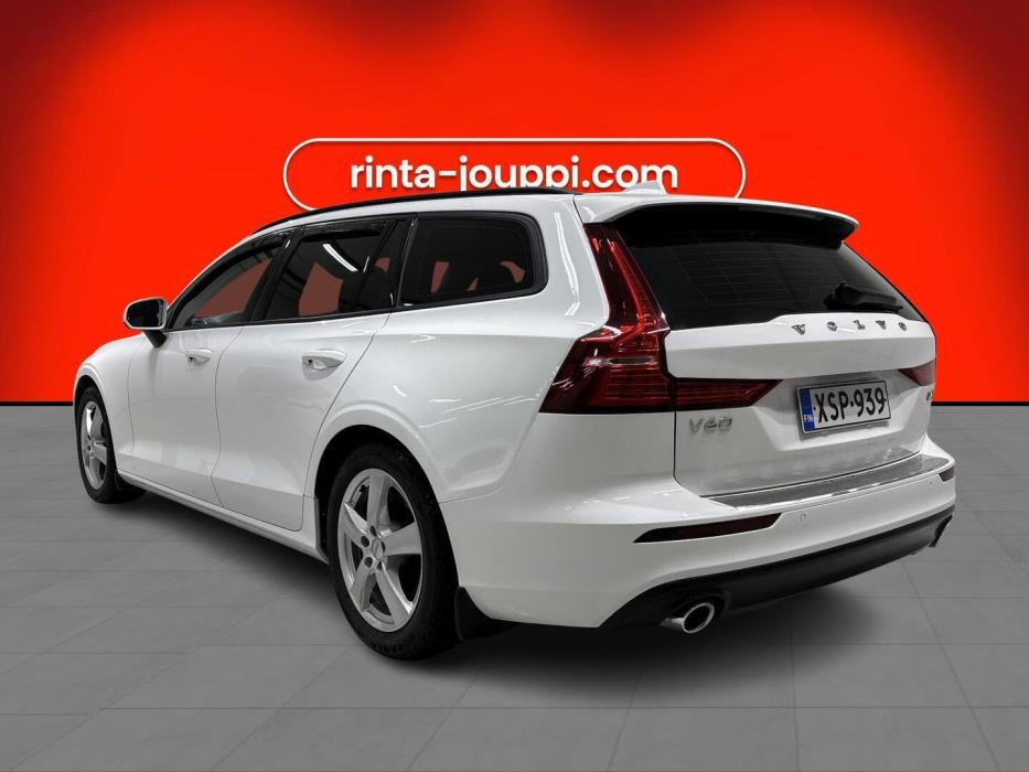 VOLVO V60 2019