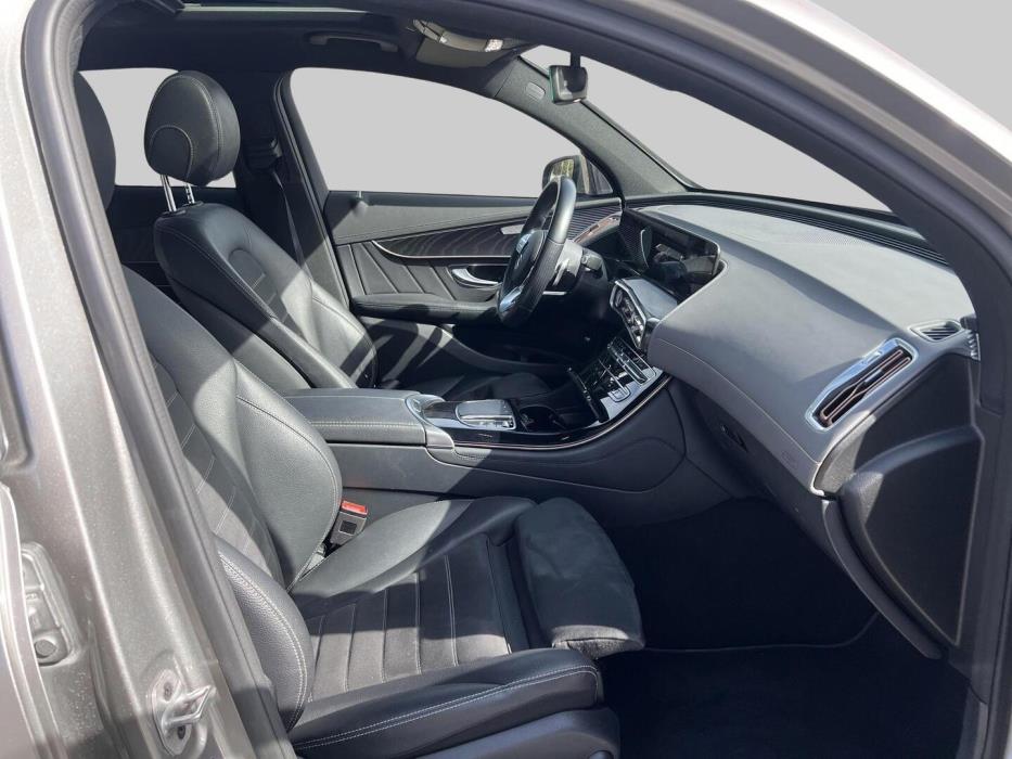 MERCEDES-BENZ EQC 2022