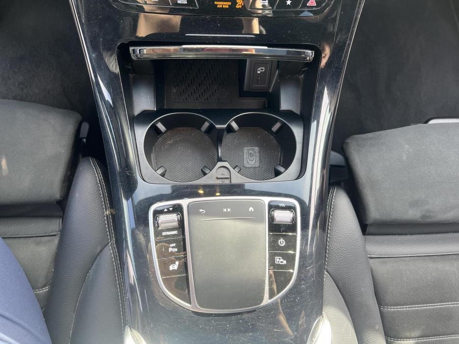 MERCEDES-BENZ EQC 2022
