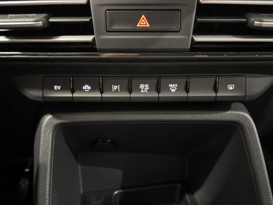 FORD Transit Connect 2025