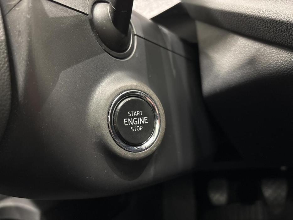 SKODA Octavia 2021