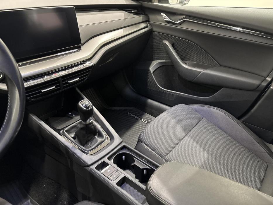 SKODA Octavia 2021