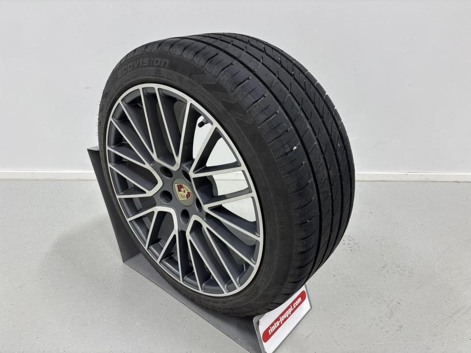 PORSCHE Panamera 2010