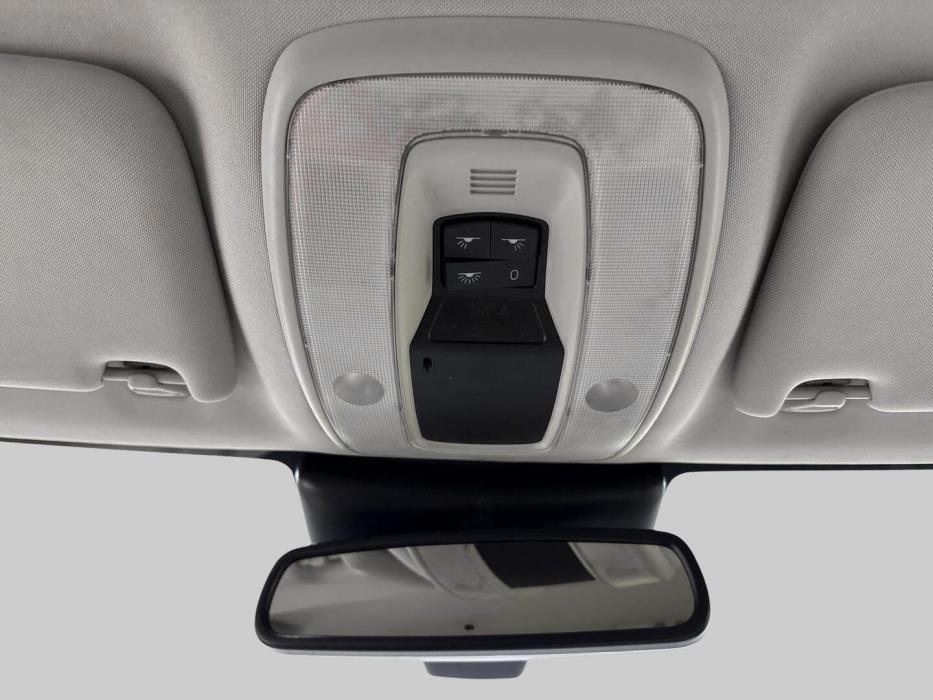 VOLVO XC70 2011