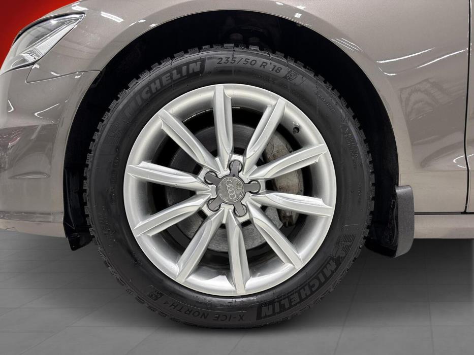 AUDI A6 2016