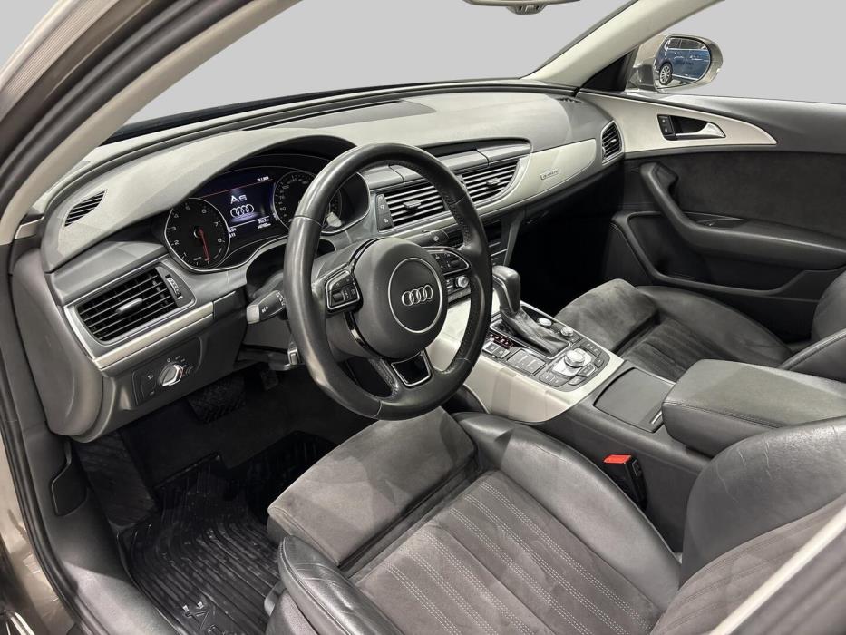 AUDI A6 2016