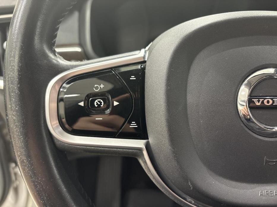 VOLVO S90 2017