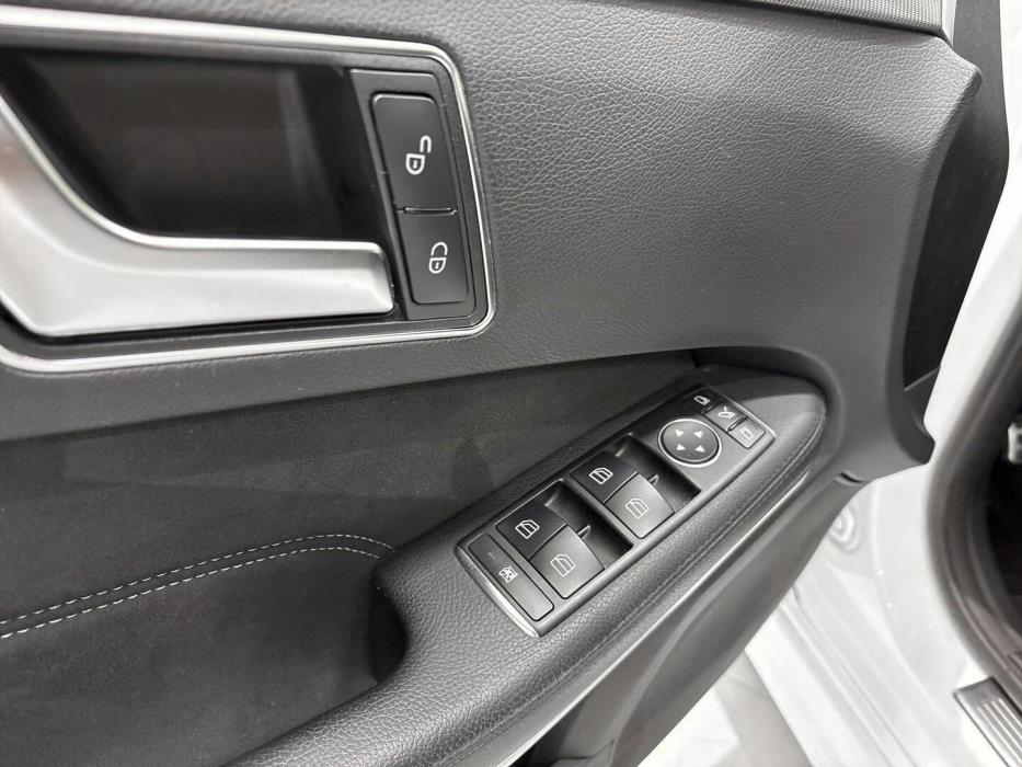 MERCEDES-BENZ E 2015