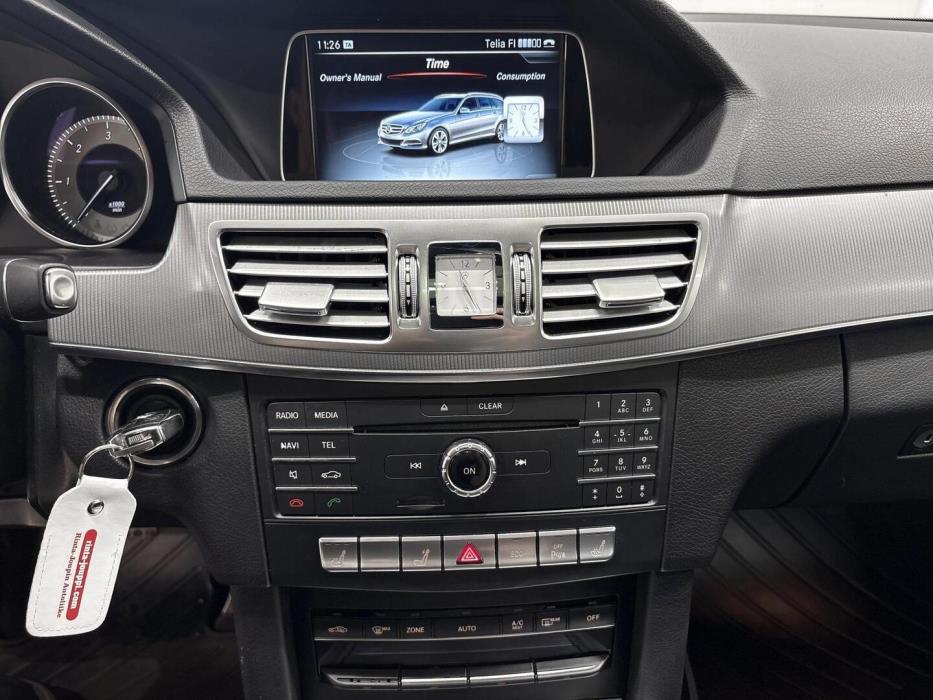 MERCEDES-BENZ E 2015
