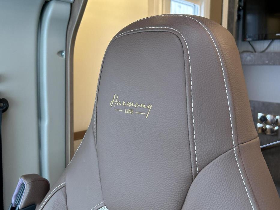 BÜRSTNER Lyseo Harmony Line BT 7441 2020