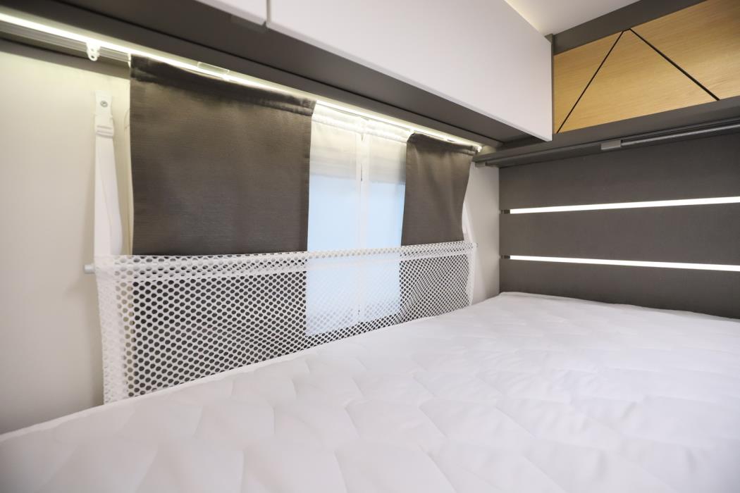 LMC Tourer Lift 730 G 2022