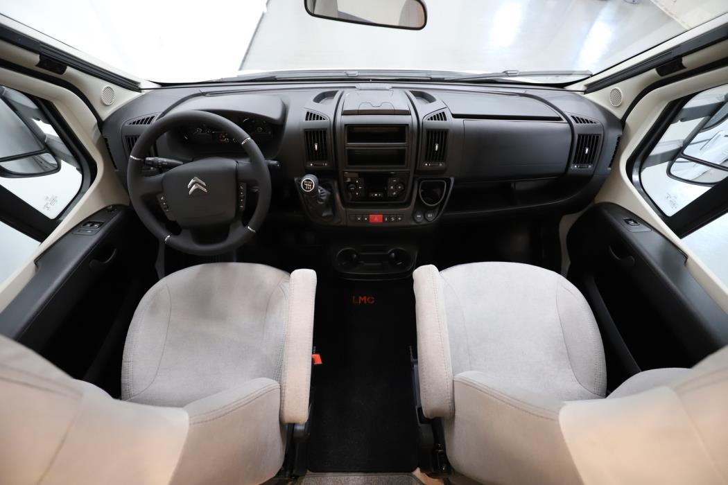 LMC Tourer Lift 730 G 2022