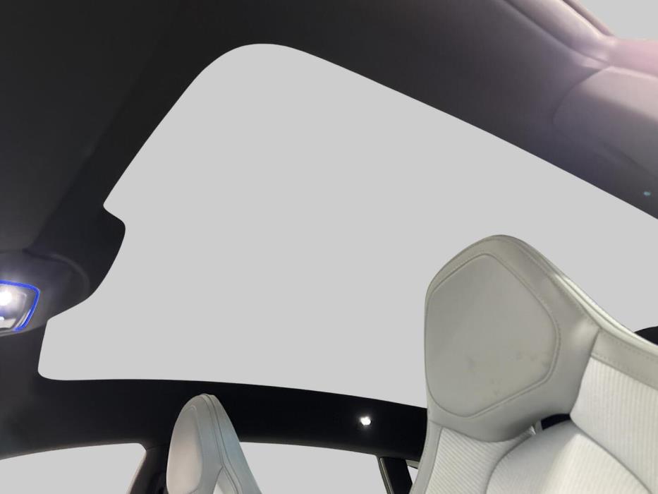 POLESTAR 4 2025