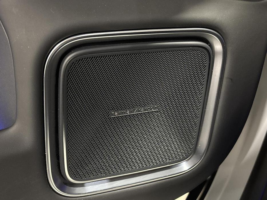 POLESTAR 4 2025