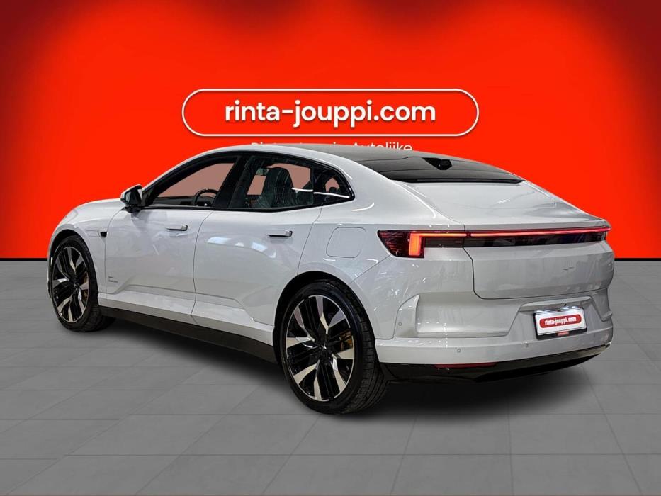 POLESTAR 4 2025
