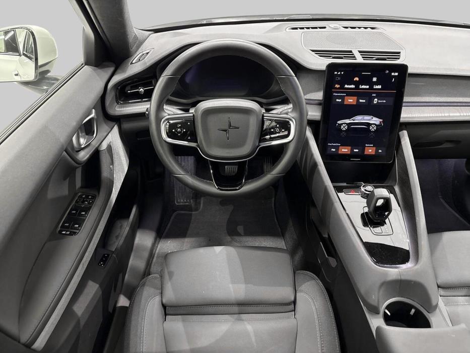POLESTAR 2 2024