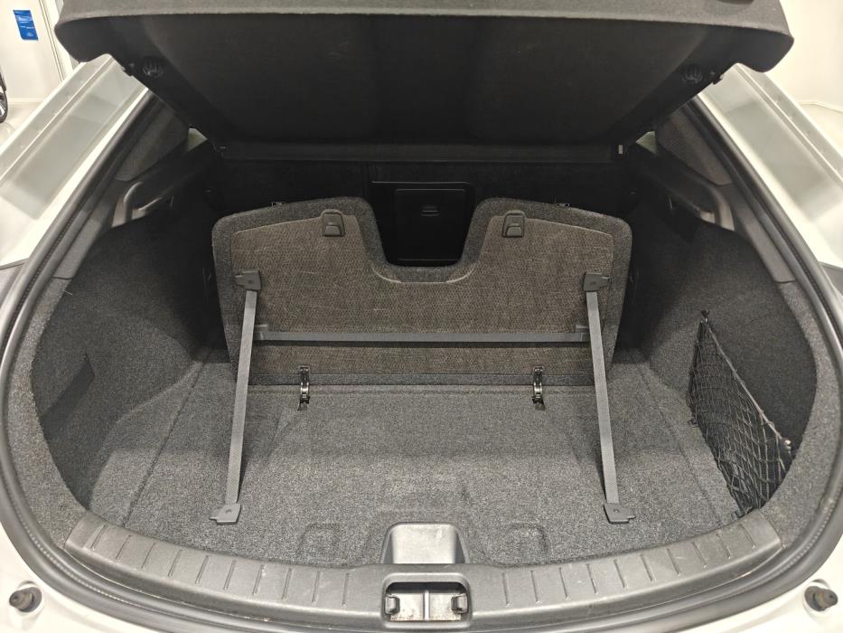 POLESTAR 2 2024