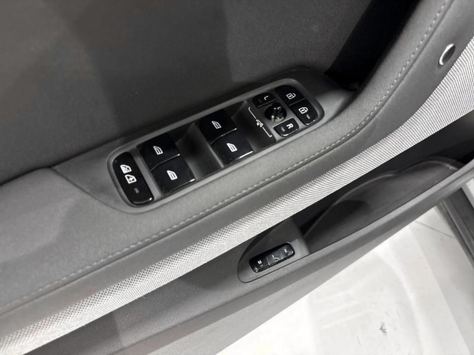 POLESTAR 2 2024